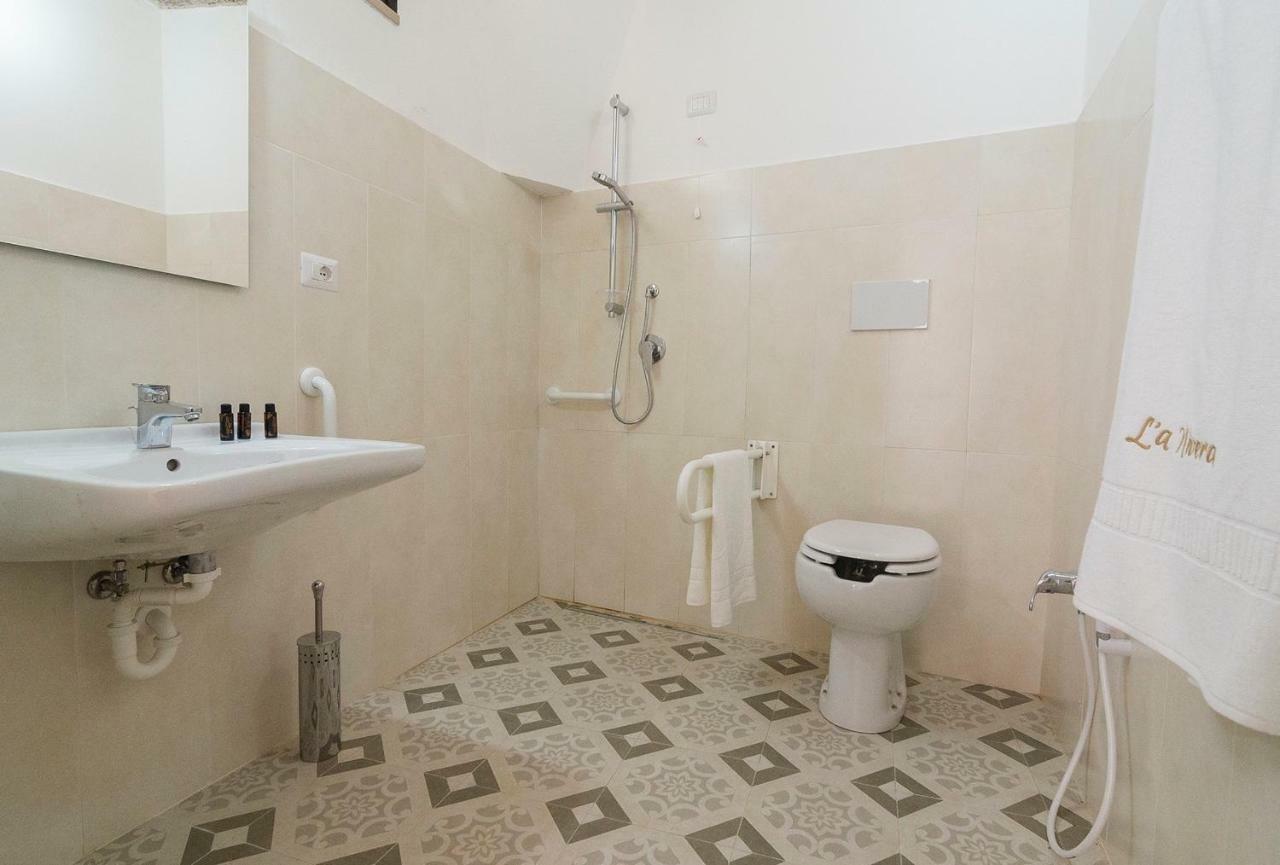 Residenza La Nivera Miglionico Luaran gambar