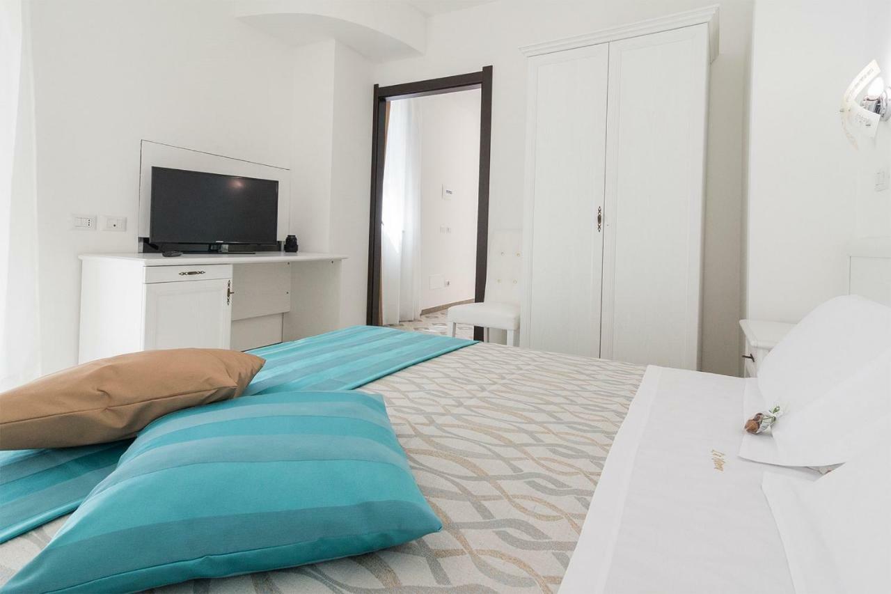 Residenza La Nivera Miglionico Luaran gambar